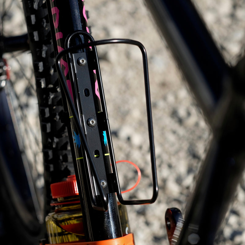 widefoot bottle cage