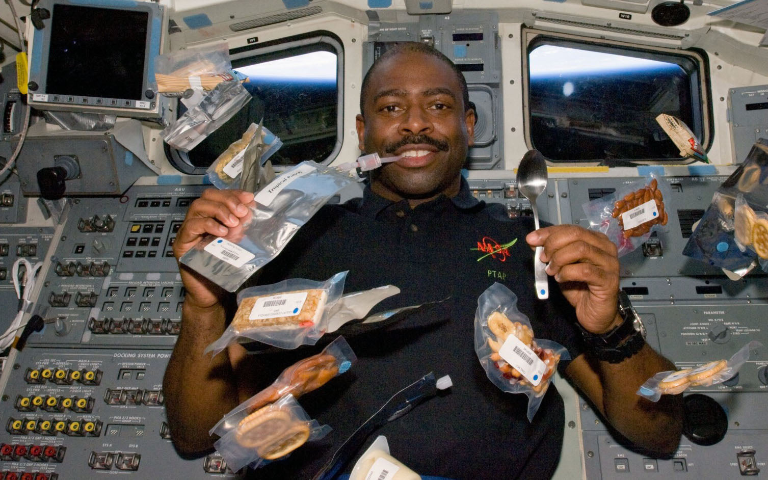 astronauts eating