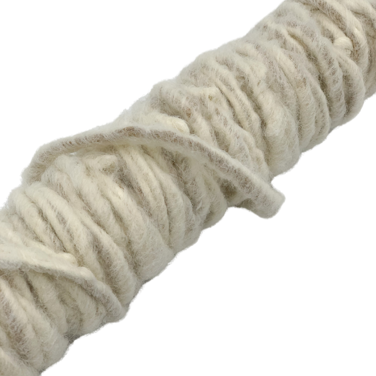 SUPER SOFT WOOL ROPE NO CORE 25 ft. (Extra-White) by Mr. Magic