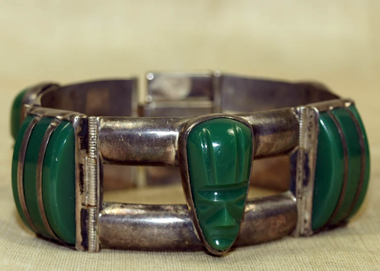 Vintage Mexican Sterling Silver Bracelet with Green Agate Stones