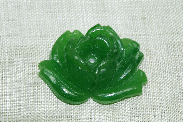 Vintage Cab: Cloudy Jade Flower | Beadparadise.com