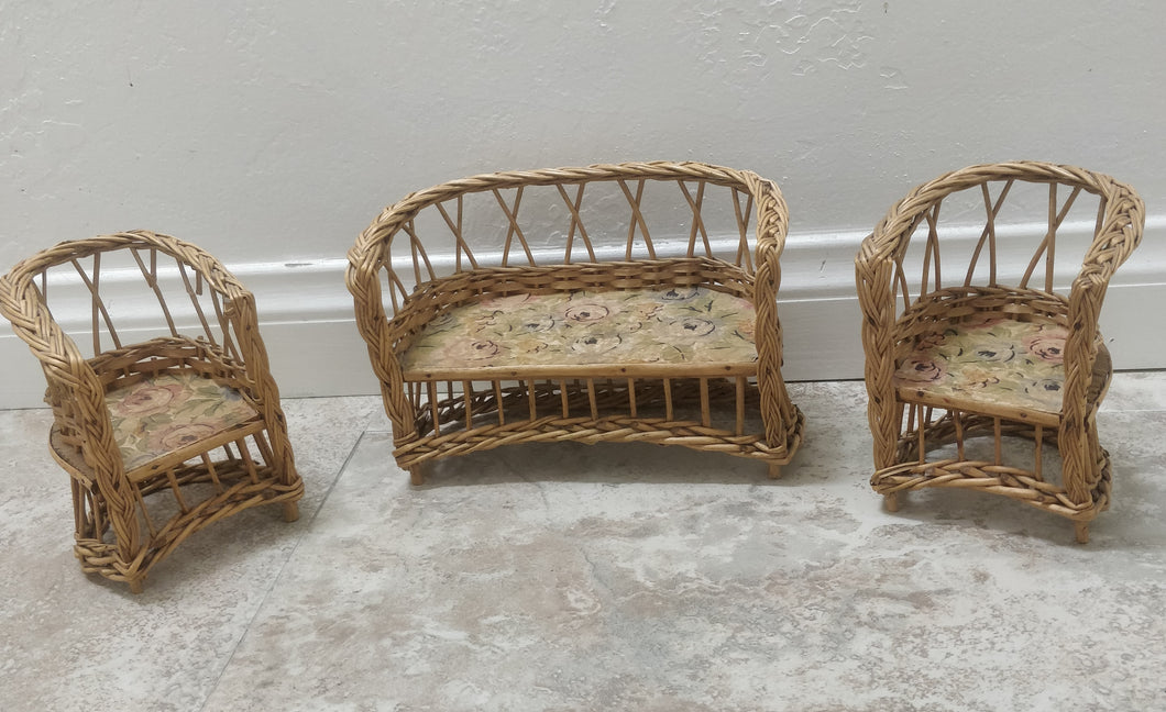 miniature wicker furniture