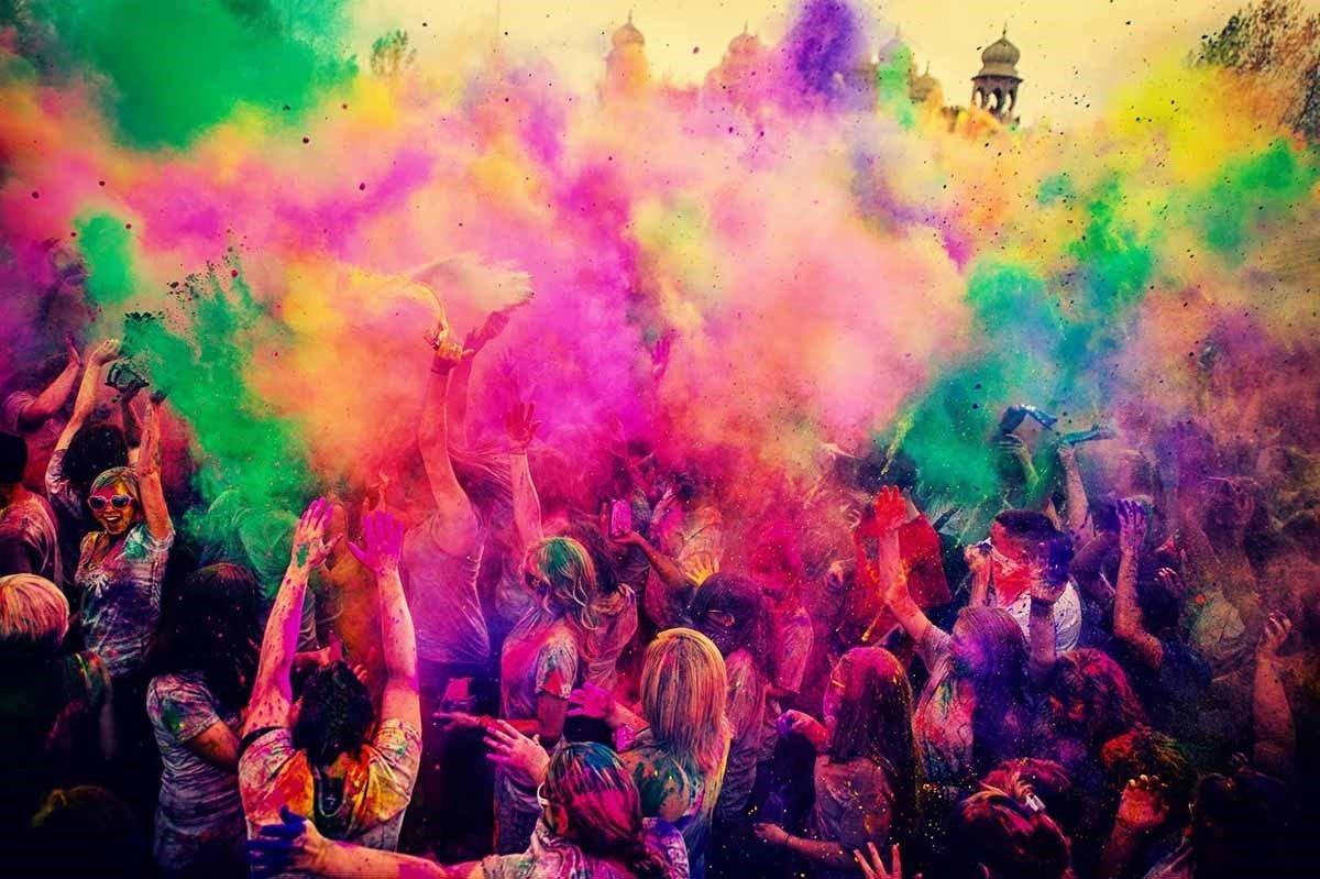 5 reasons why you should buy organic Holi colors in 2022