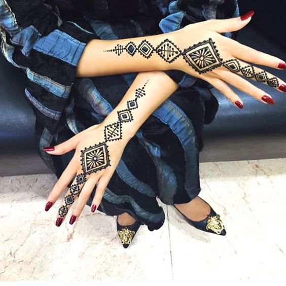 Moroccan/ African easy mehndi designs for karwa chauth