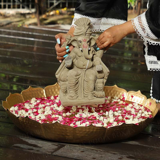 Make Bappa's idol at home with clay, happiness and prosperity will come
