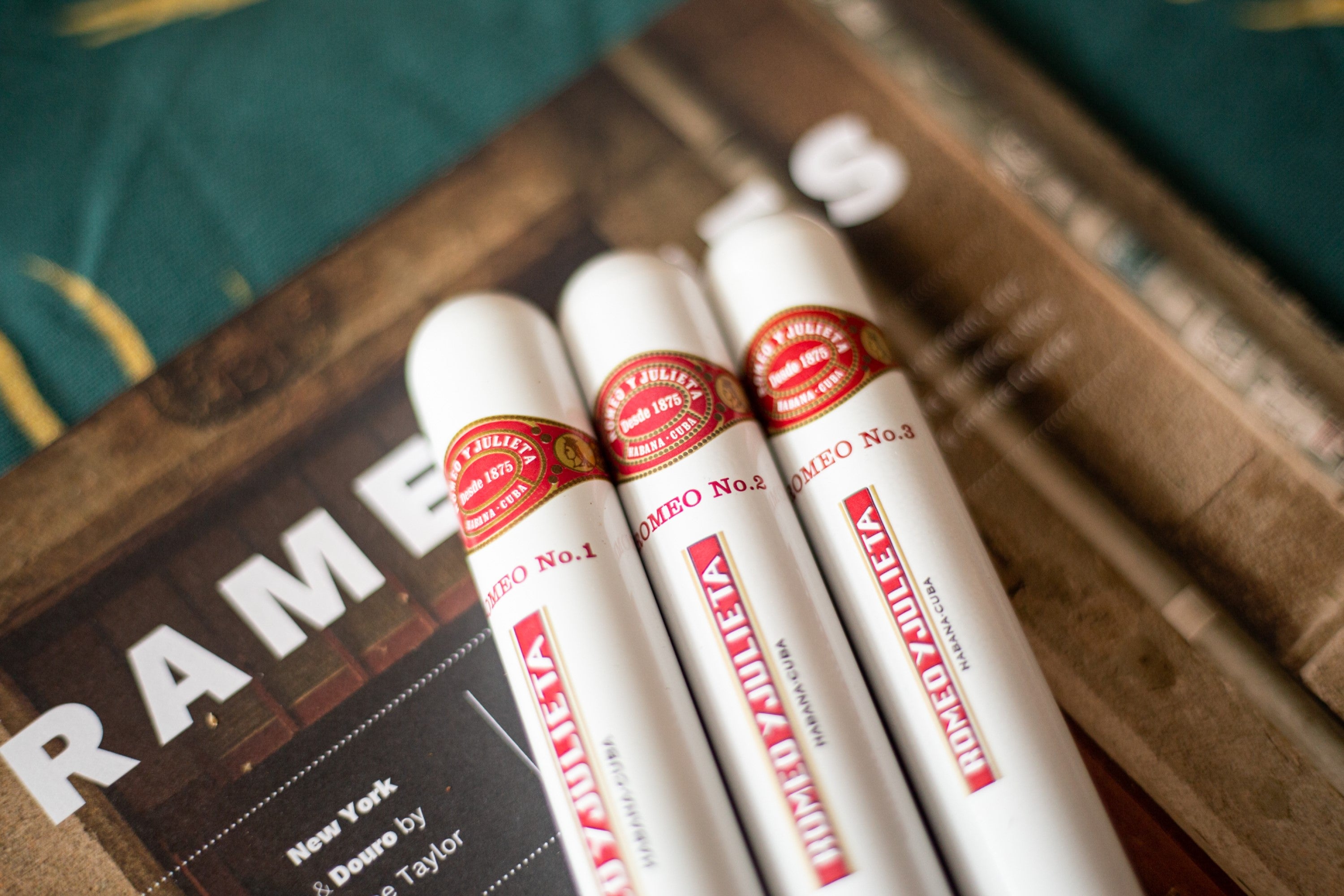 A collection of Romeo y Julieta Tubos