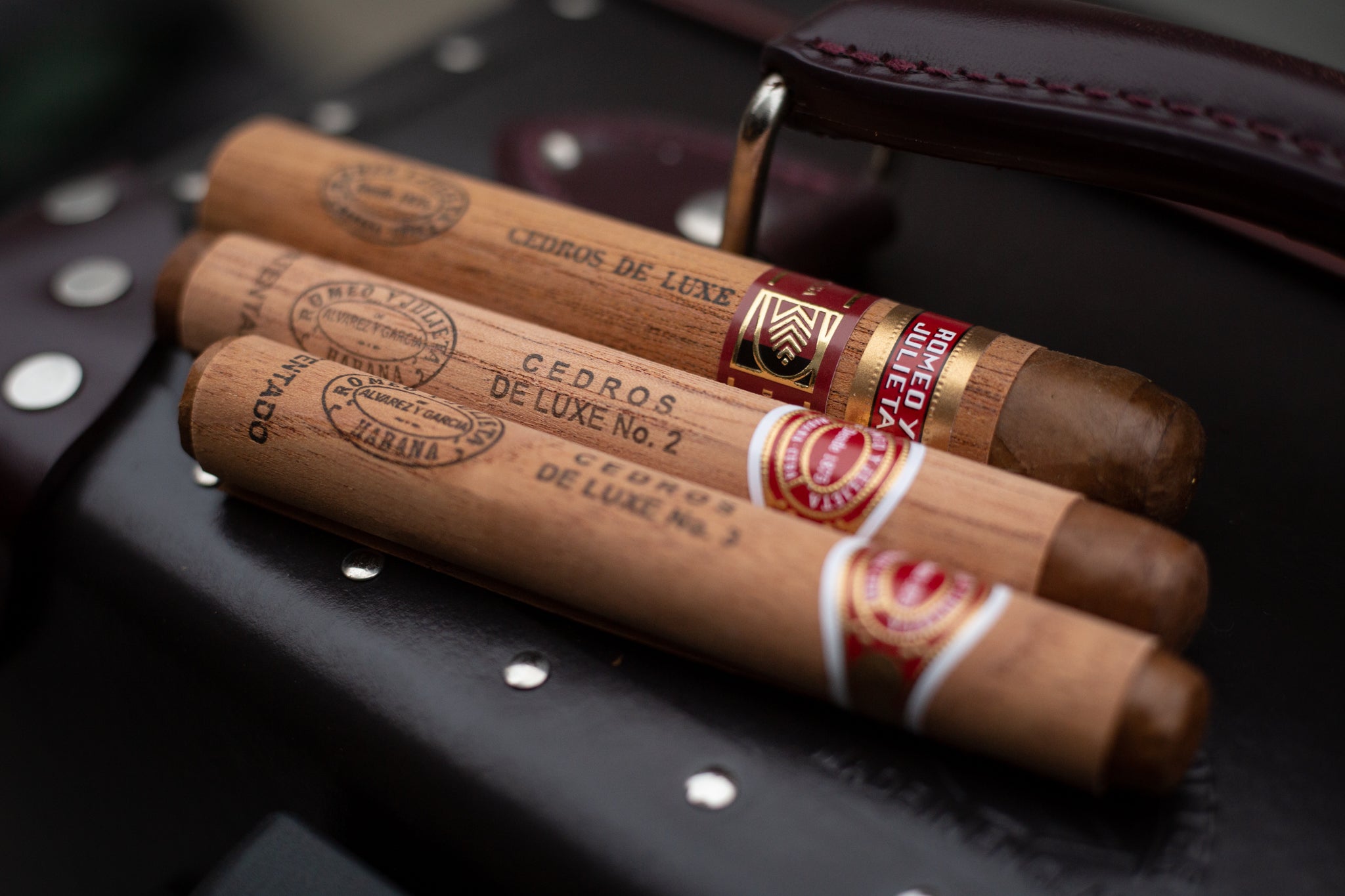 The Romeo y Julieta Cedros De Luxe, Cedros De Luxe No. 2 and Cedros De Luxe No. 3