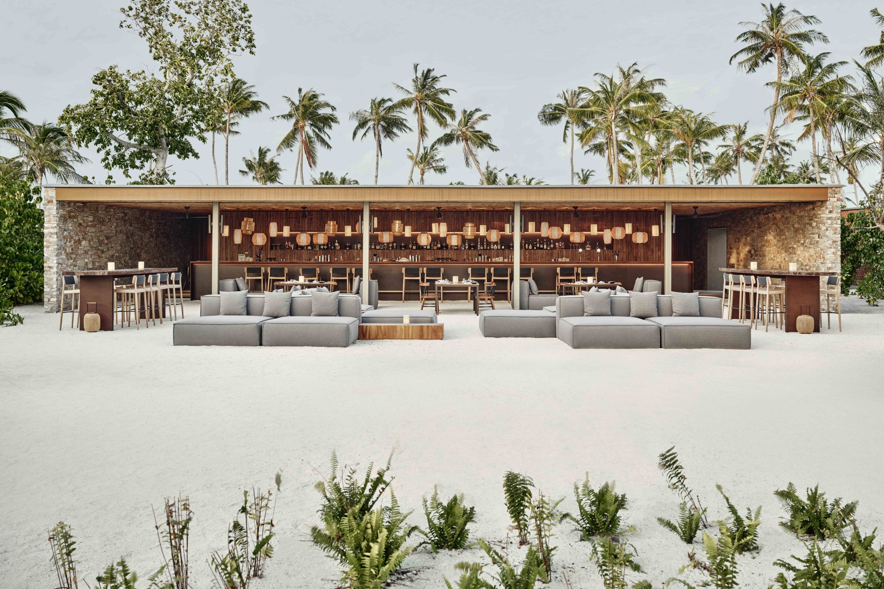Fari Beach Bar, Patina Maldives