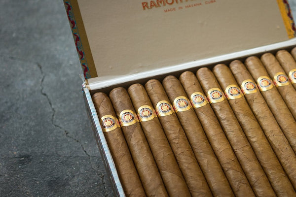 I migliori sigari cubani da fumare oltre un'ora - Sigari EGM