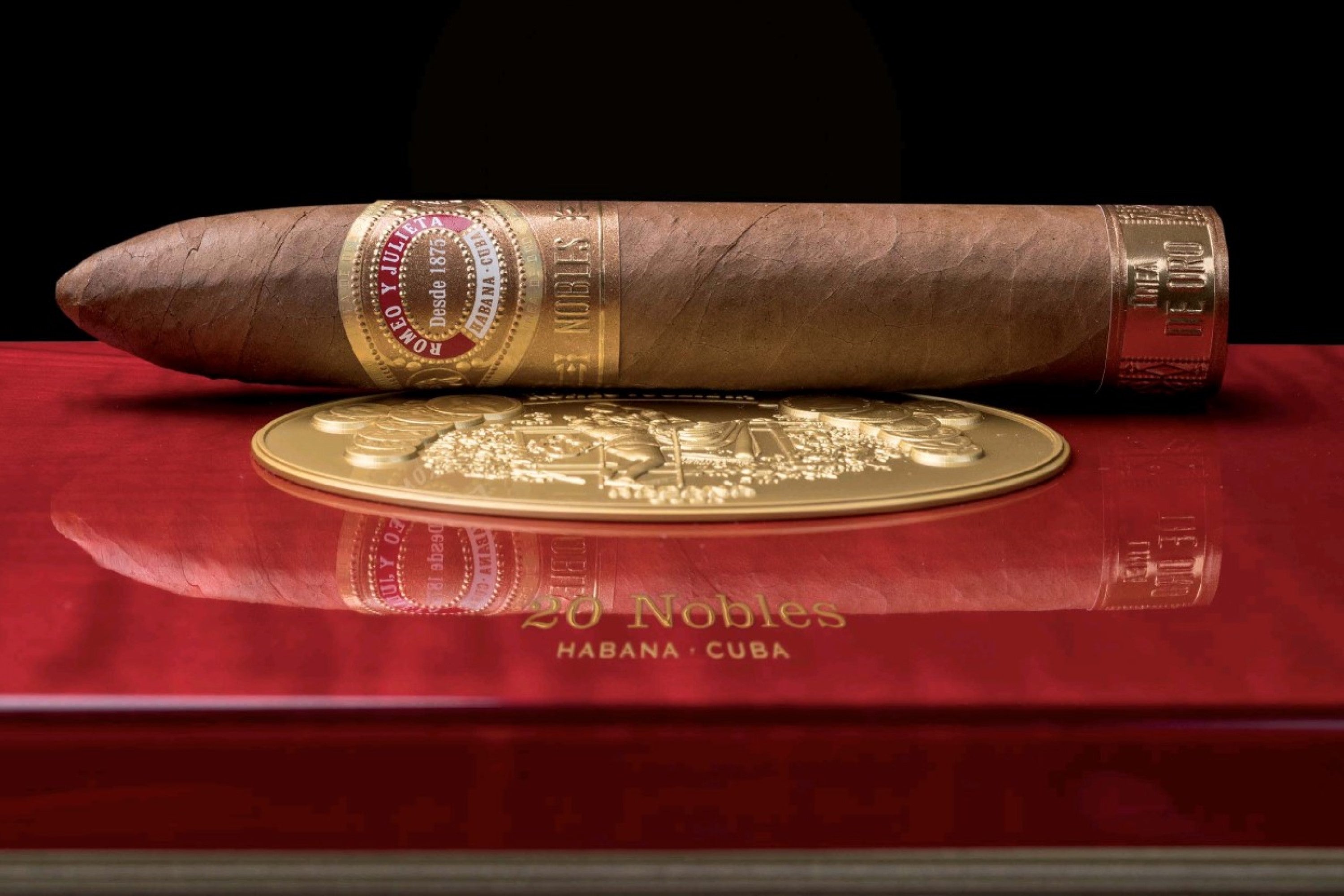 The Romeo y Julieta Linea de Oro Nobles