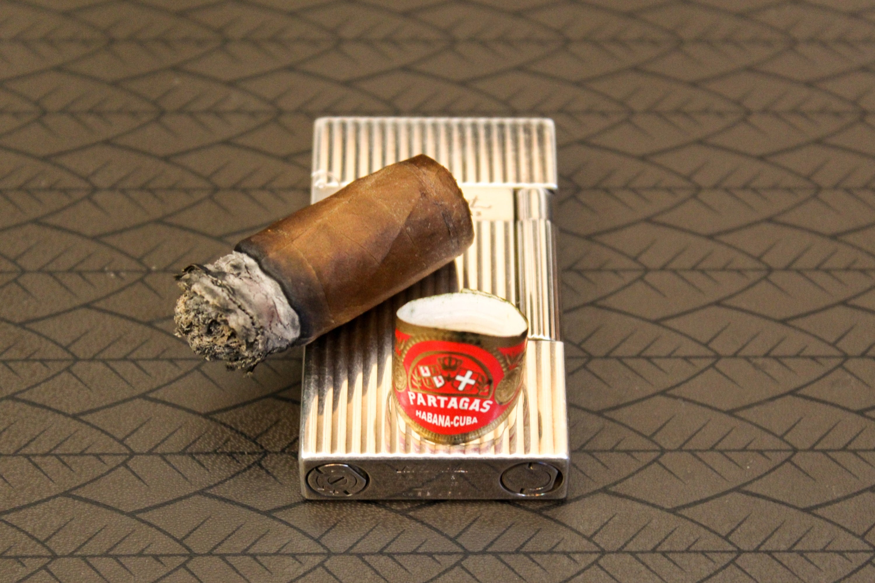 The final puff of the Partagas Shorts