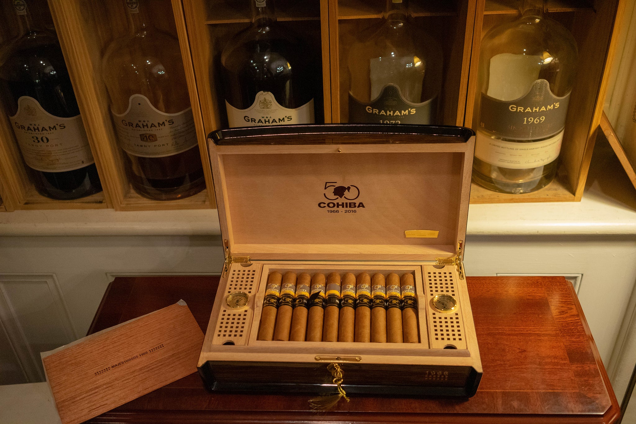 The Cohiba Majestuoso 1966 - 50 Aniversario Humidor. EGM Cigars 