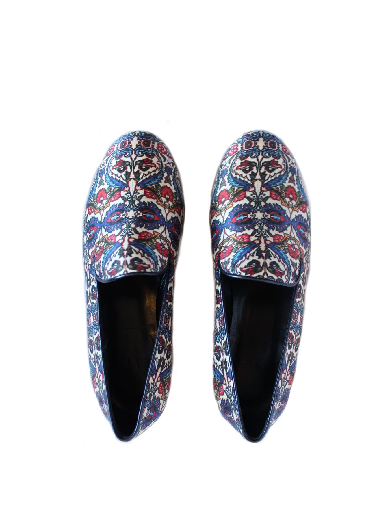 printed loafers