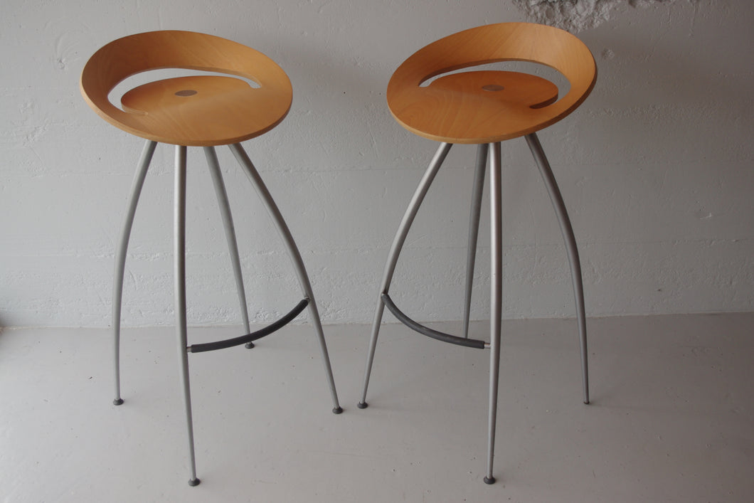 lyra stool