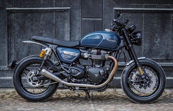 Triumph street twin cafe racer