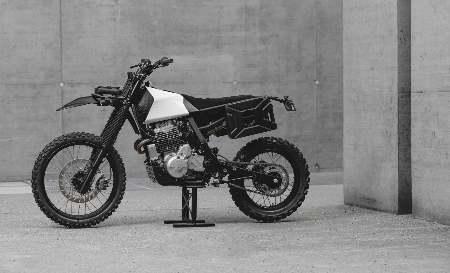 Honda NX650