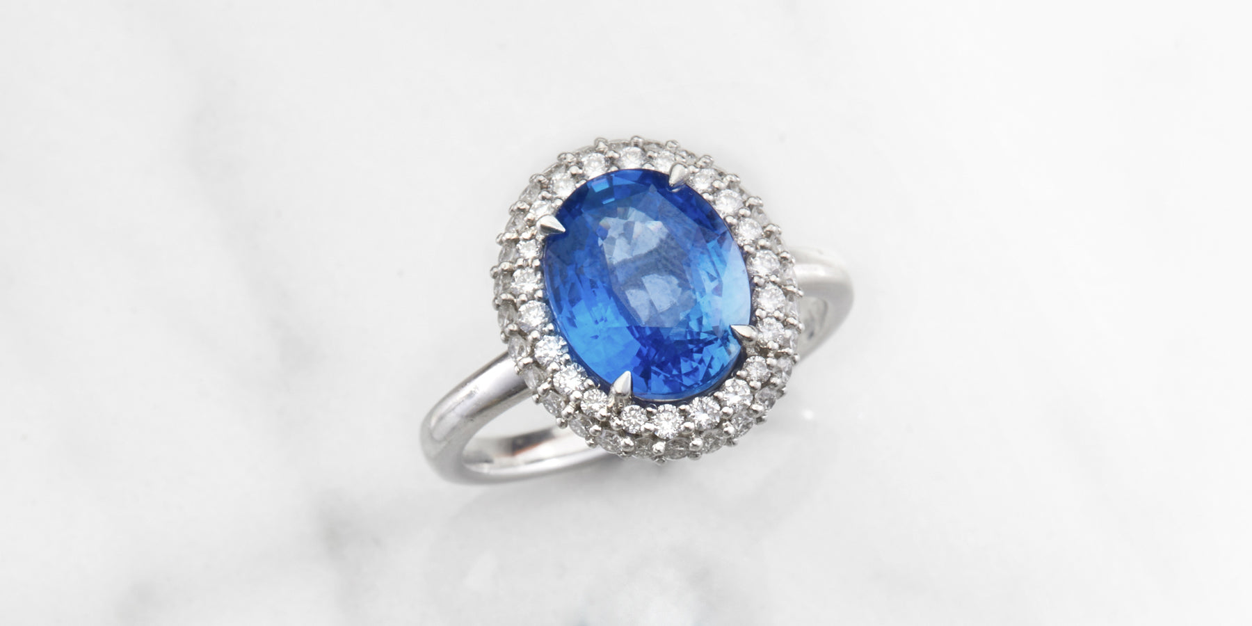 Blue Sapphire Vintage Ring from Fenton