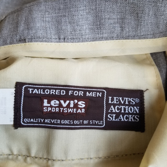 Vintage Levi's Sportswear Action Slacks. 32