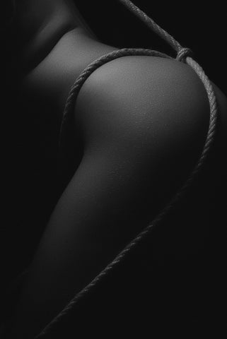Naked woman with a rope. A guide to foreplay for busy couples