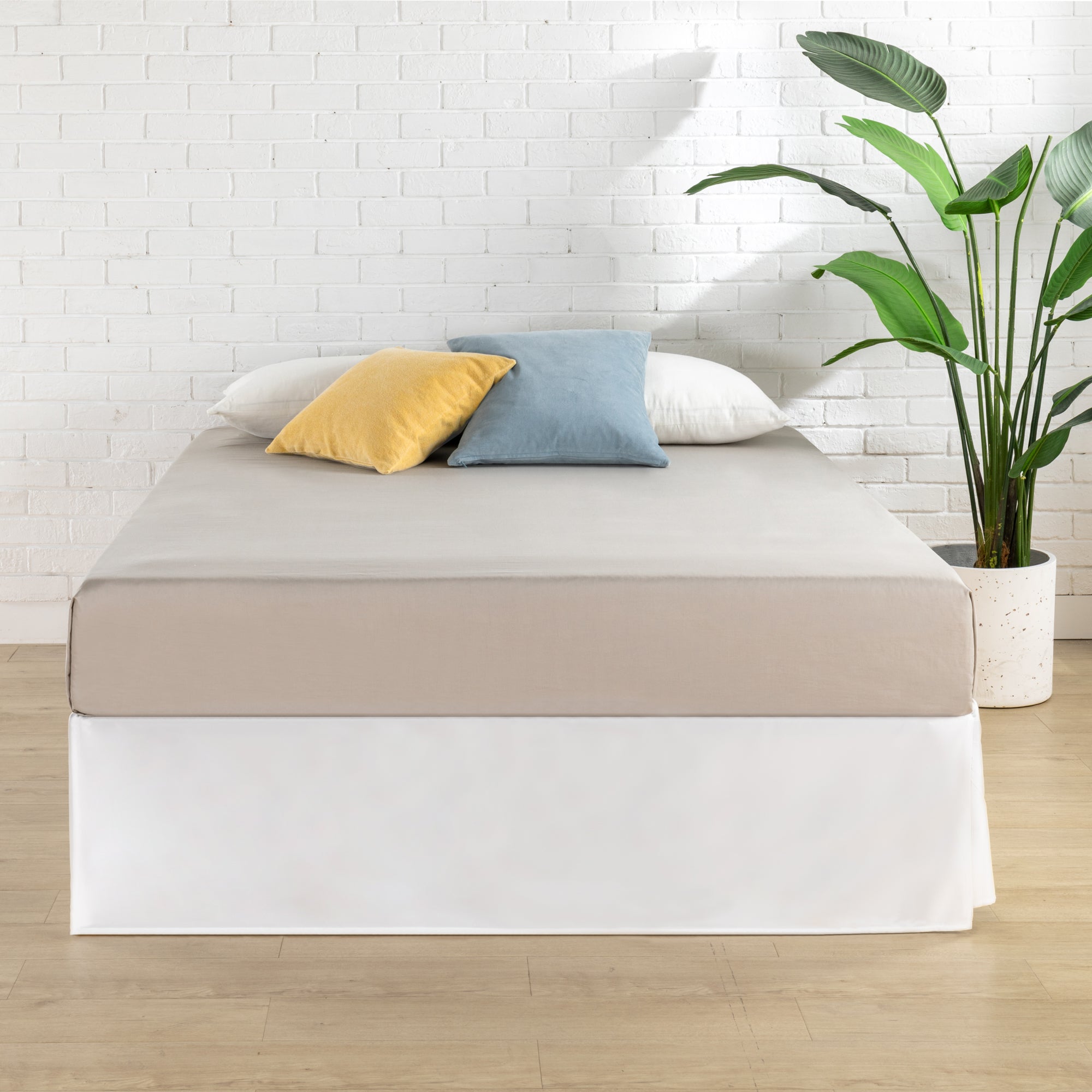 SmartBase Zero Assembly Mattress Foundation With Headboard Brackets And Bed Skirt , Zinus Queen