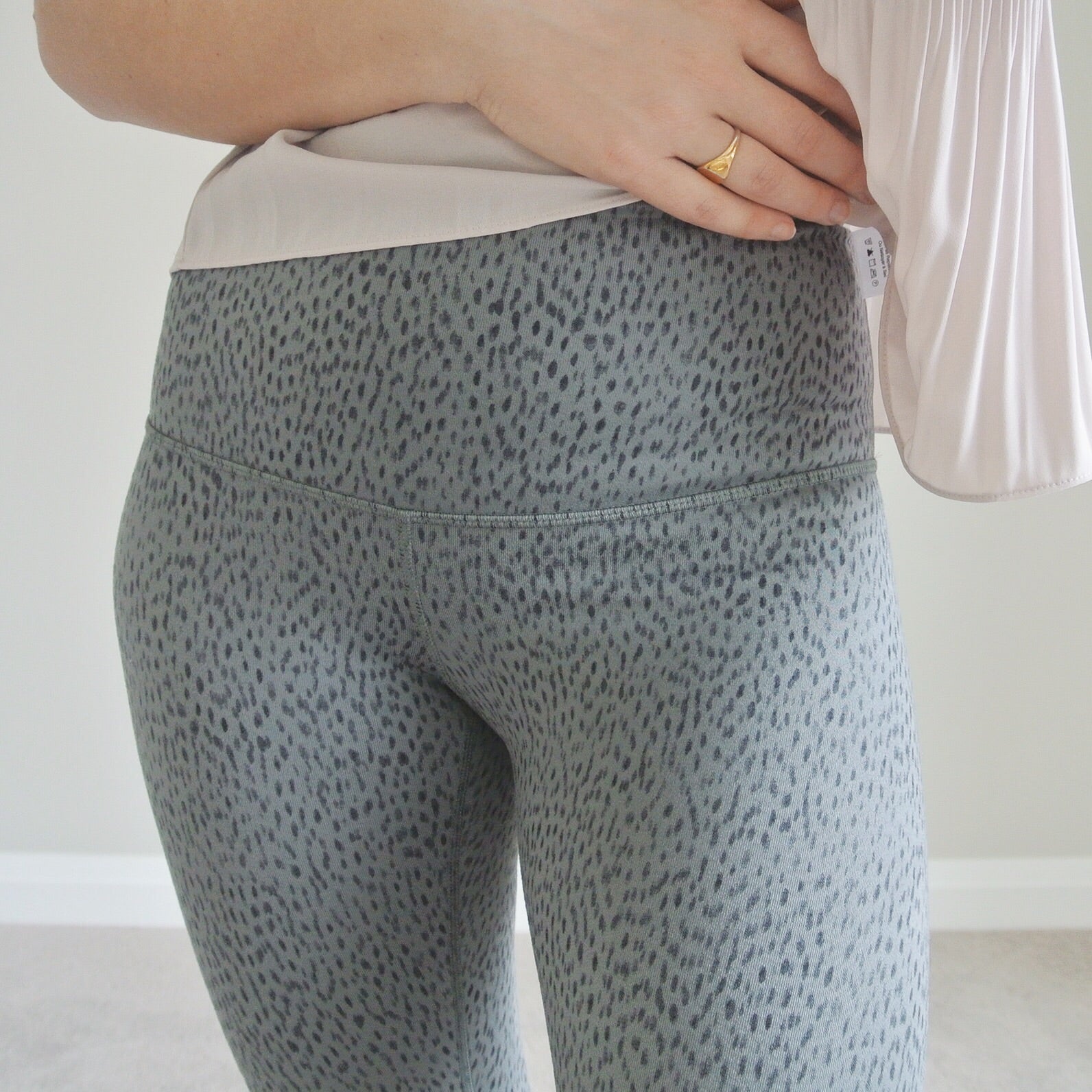 Lululemon Leggings Try-On and Review