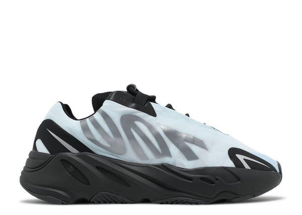 yeezy 700 mnvn footlocker