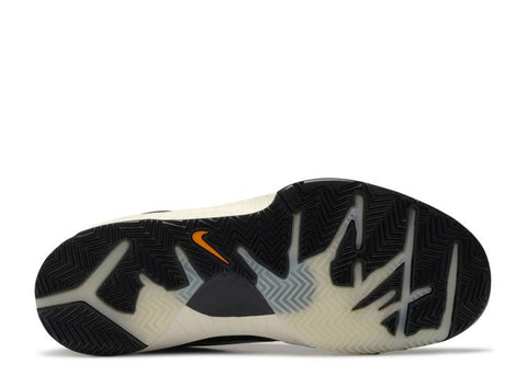 Nike hydro KOBE 4 PROTRO x UNDEFEATED "BLACK MAMBA"  CQ3869 001