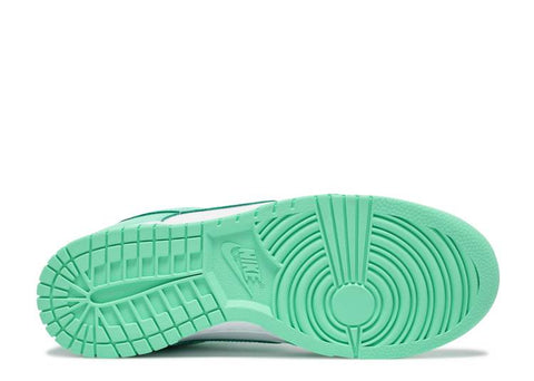 nike voiced Dunk Low Wmns "GREEN GLOW" DD1503 105