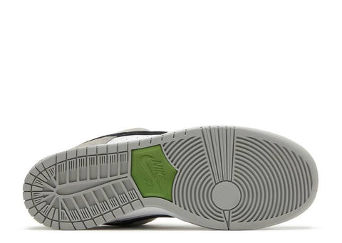 Nike SB Dunk Low "CHLOROPHYLL" BQ6817 011