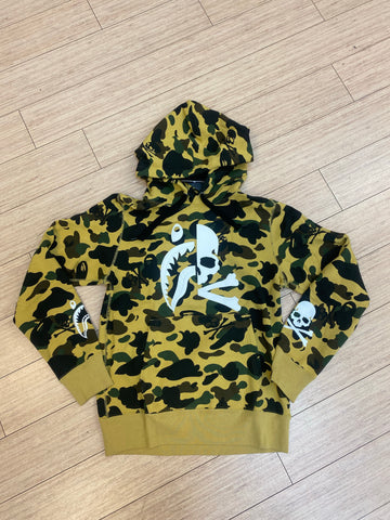 BAPE x MASTERMIND "YELLOW CAMO" Shark Pull Over Hoodie