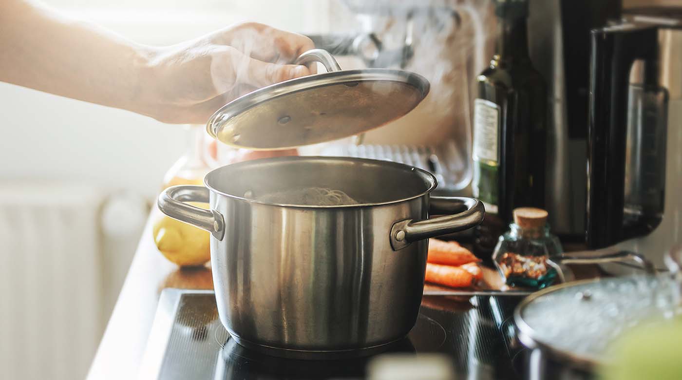 Conoce 5 razones para tener ollas antiadherentes en tu cocina