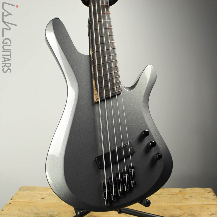 2018 Kiesel Vanquish Multi-scale 5-String Bass – Ish Guitars