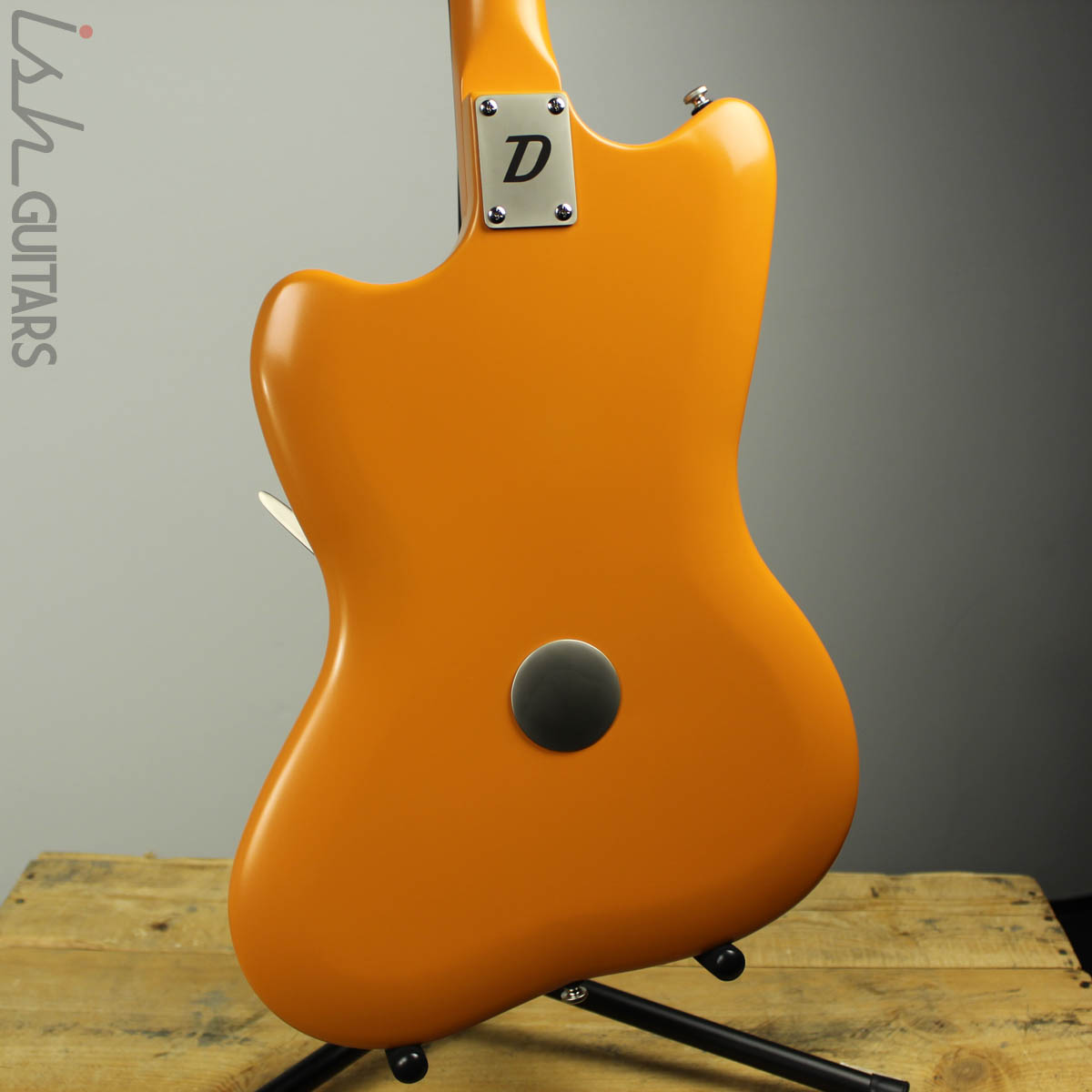 Danelectro Dead On '67 Tangerine Surf Orange – Ish Guitars
