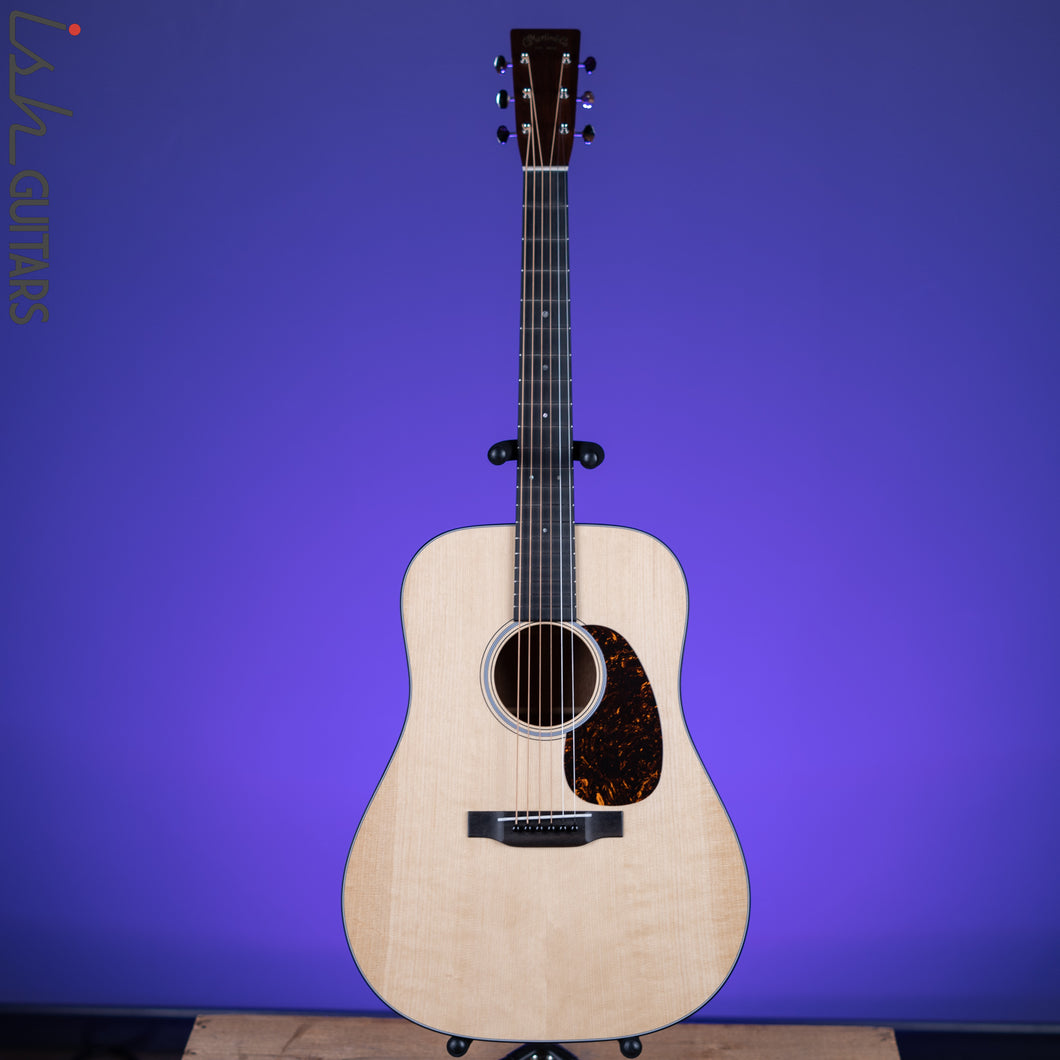 martin authentic acoustic guitars