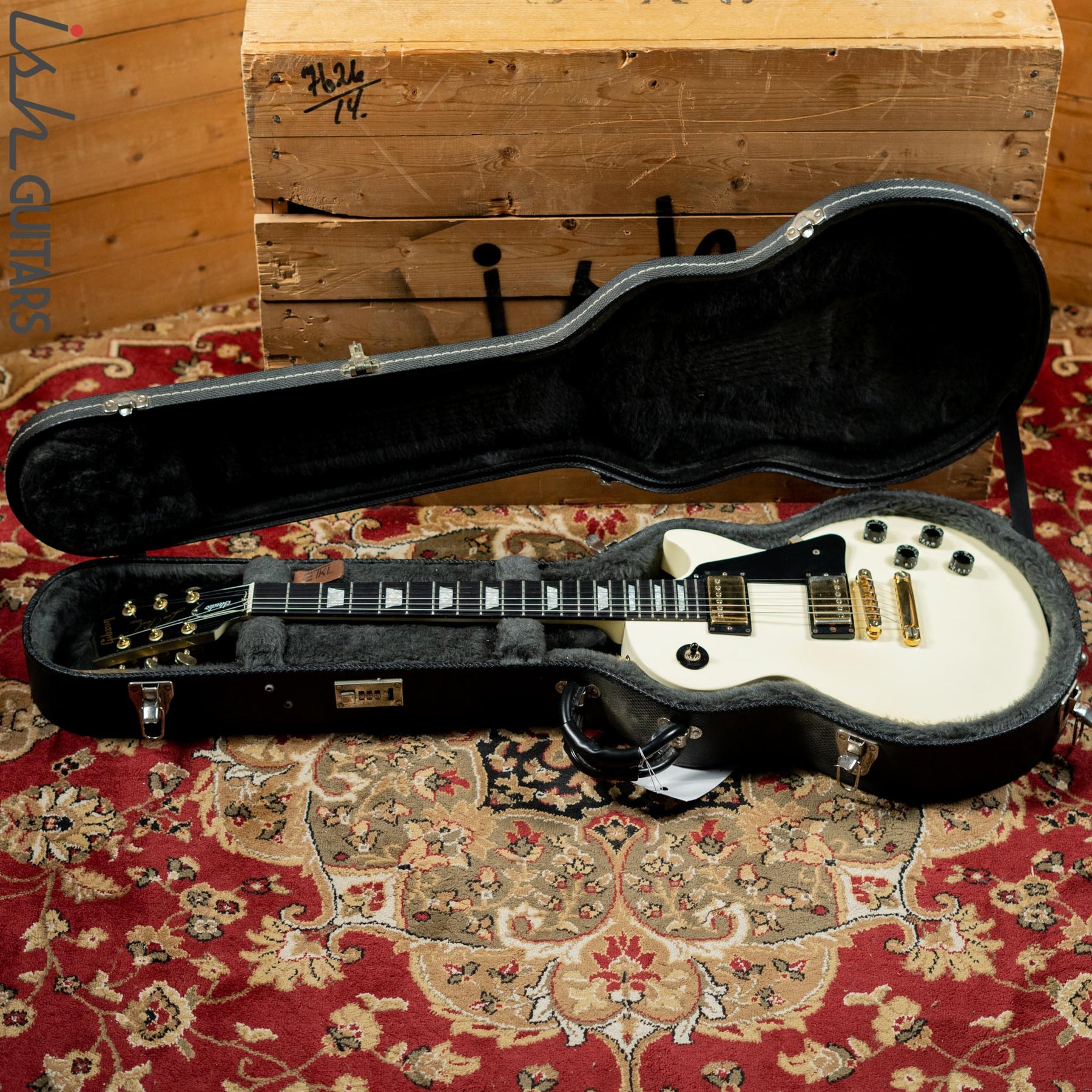 Gibson Les Paul Studio Alpine White – Ish Guitars