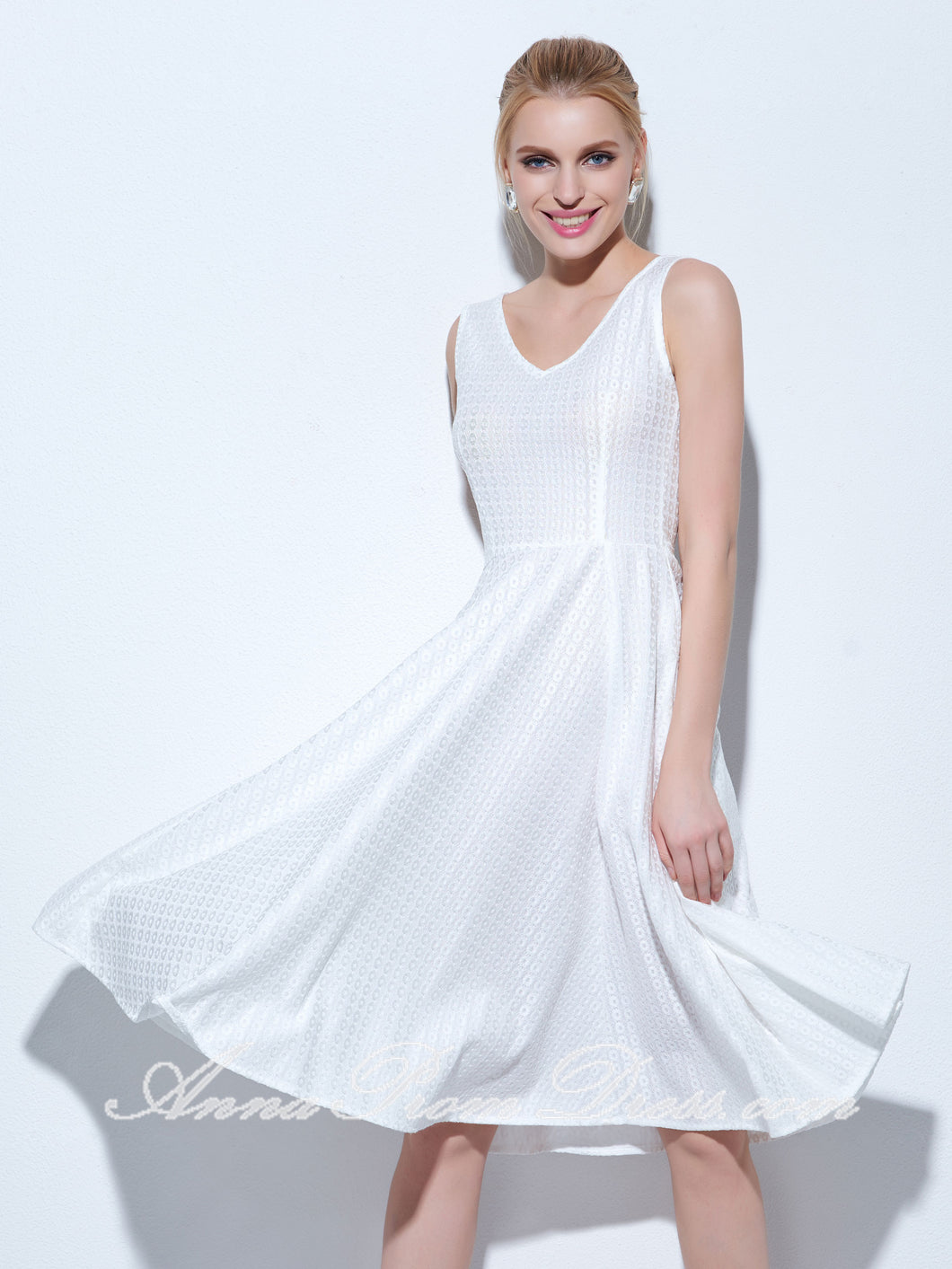 White Dress Vneck Aline Knee Length Lace Short Prom Dress