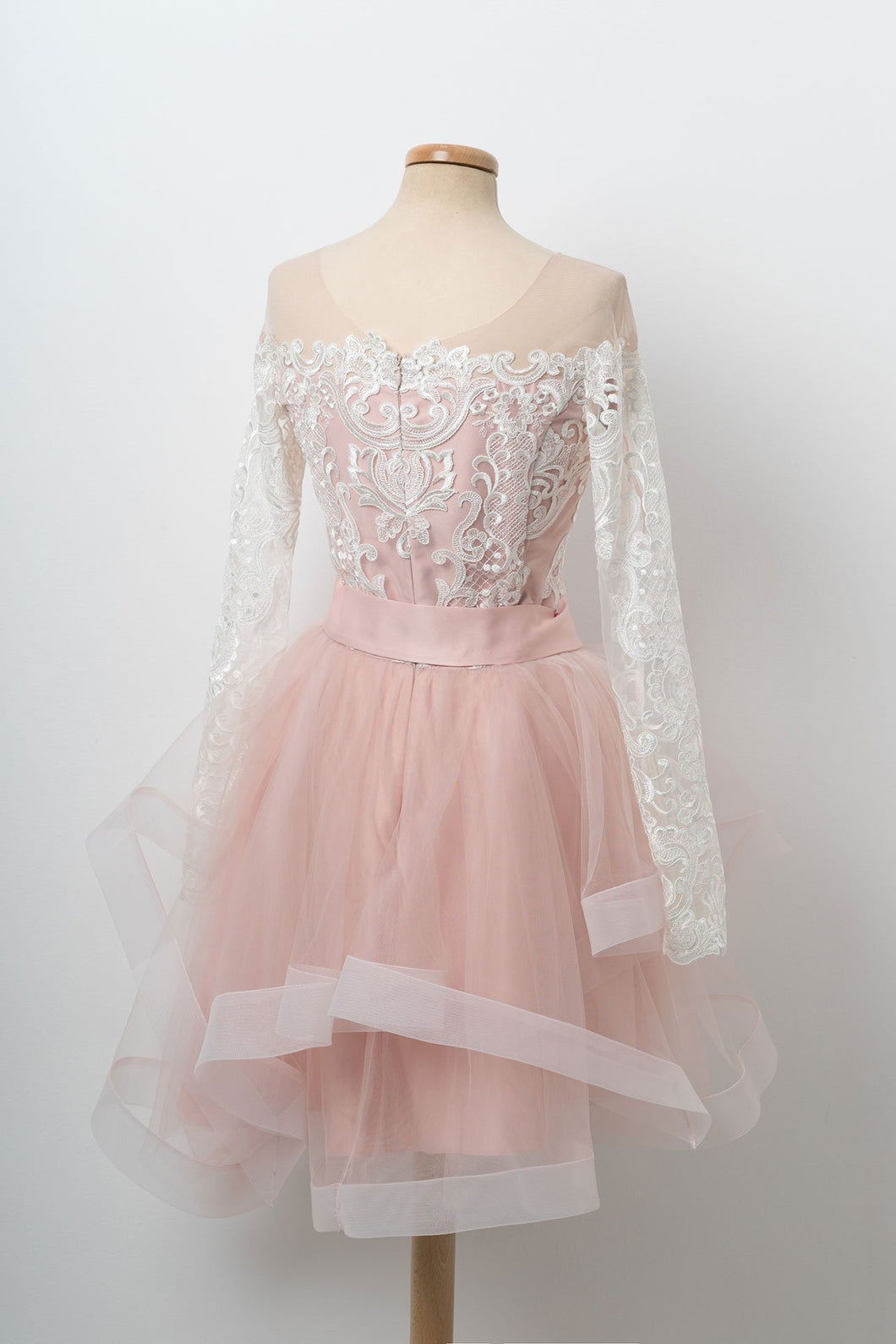 Long Sleeve Homecoming Dresses Beautiful Lace Pink Short Prom Dress ...