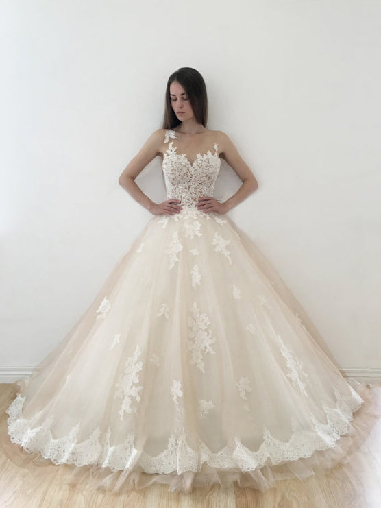 Ball Gown Wedding Dresses Scoop Sweep Train Appliques Tulle Sexy Brida Anna Promdress 7220