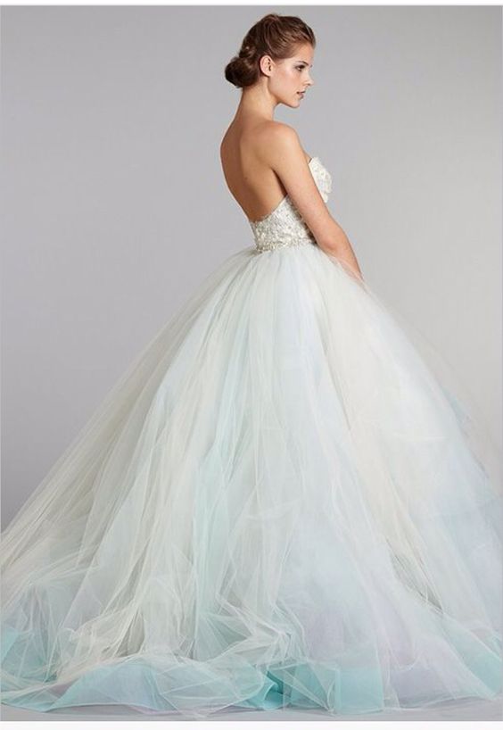 Luxury Wedding Dresses Colorful Ball Gown Appliques Tulle Bridal Gown ...