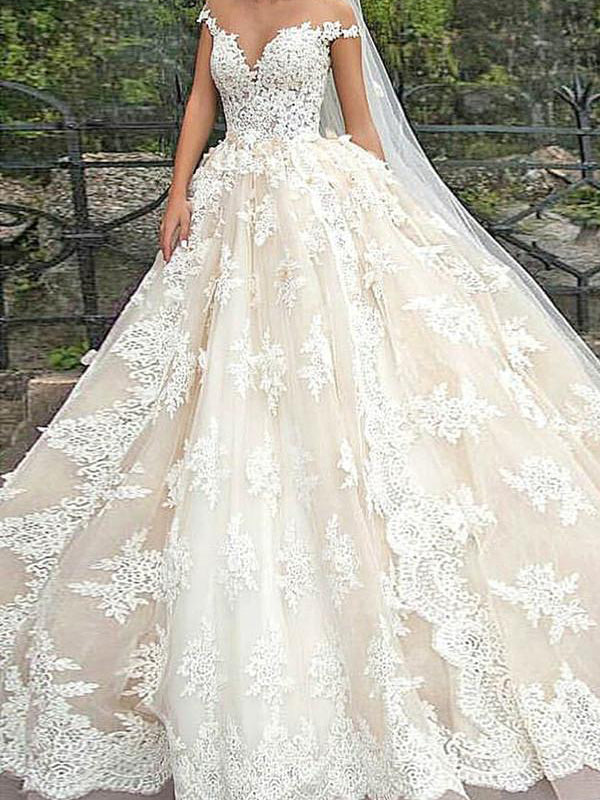 Romantic Wedding Dresses Scoop Ball Gown Sweep/Brush Train Tulle Brida