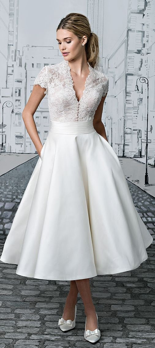 lace tea length wedding dress