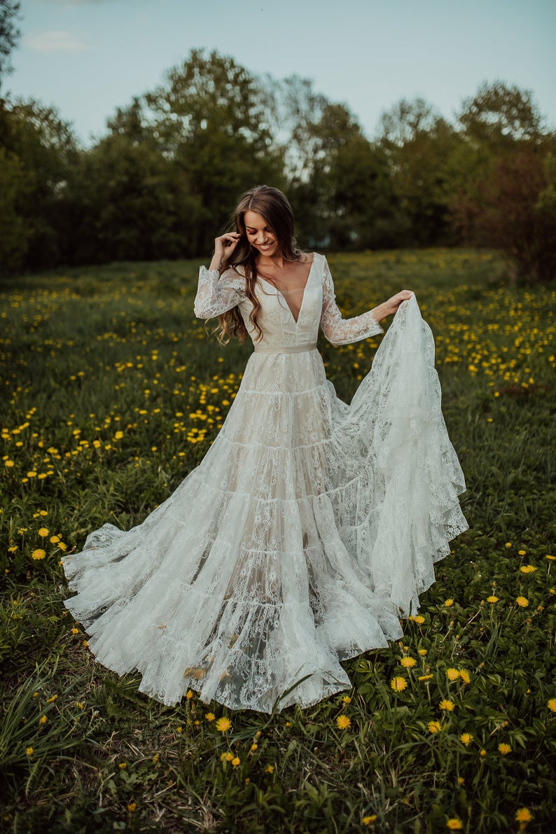 Exquisite Lace Sexy Deep V Neck Bohemian Wedding Dress Long Sleeve Rus Anna Promdress 6985