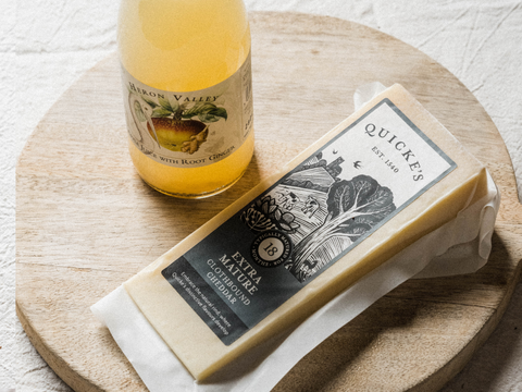 Heron Valley Apple and ginger and Quicke's Extra Mature Cheddar Pairing