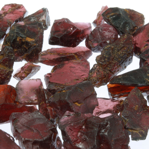 garnet gemstone rough