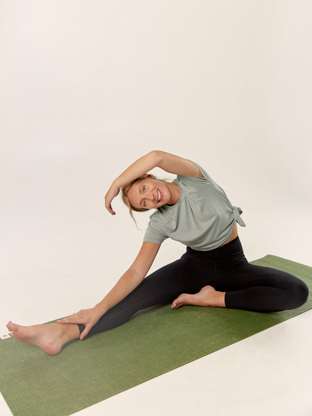 CompleteGrip™ Yoga & Travel Mat Set  Eco Friendly Jute Yoga Mat Set –  Complete Unity Yoga