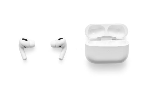 how does airpods wireless charging case work