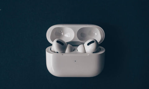  what do I do if my airpods case won't close