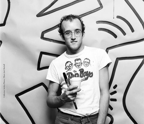 THE FAMOUS ICONIC MODERN POP ARTIST KEITH HARING