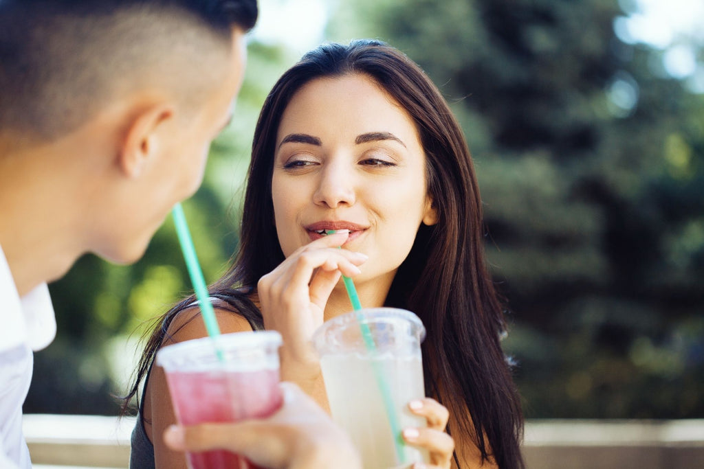 couple drinking mocktails or non alcoholic beverages