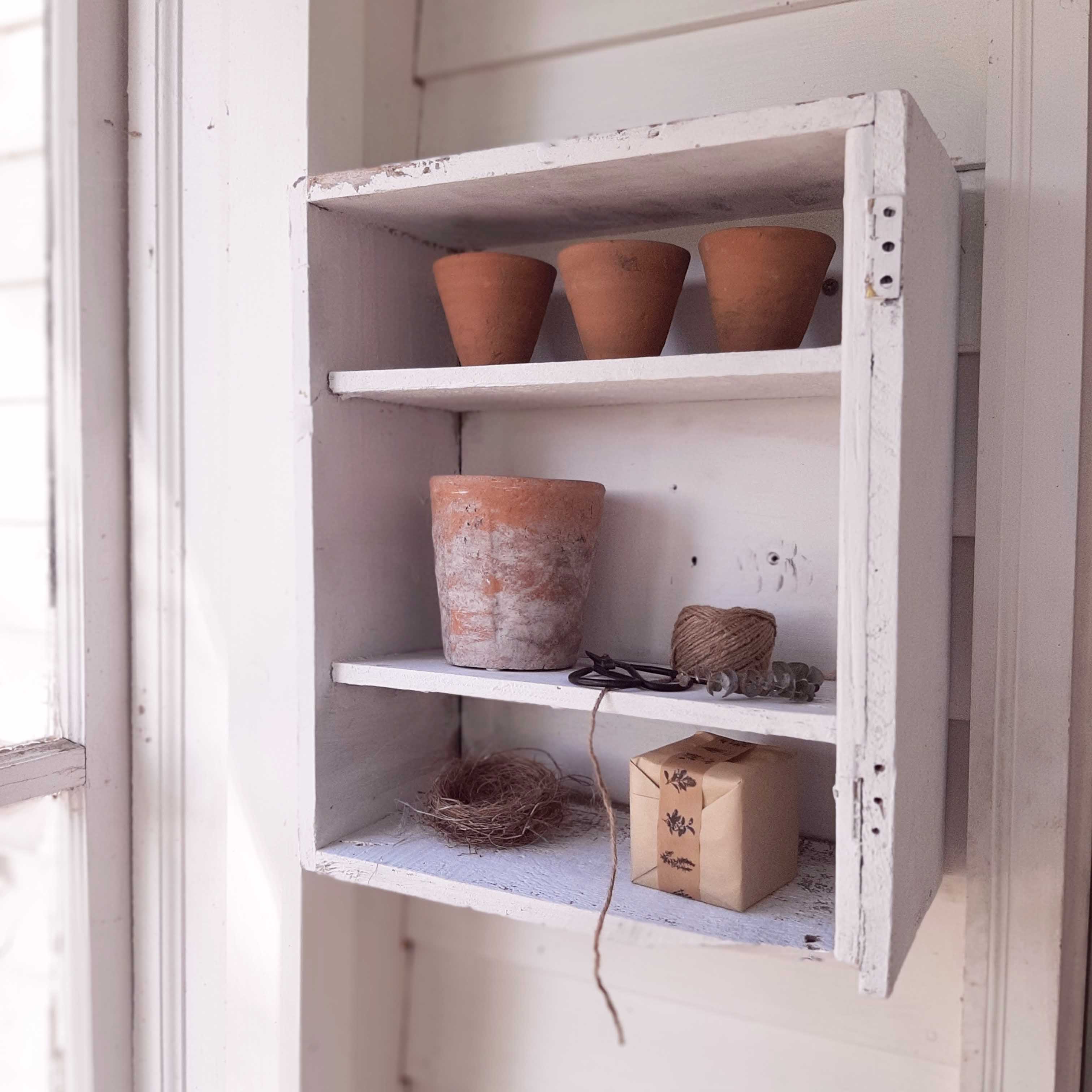 Bread Warmer and Basket - Farmhouse Wares